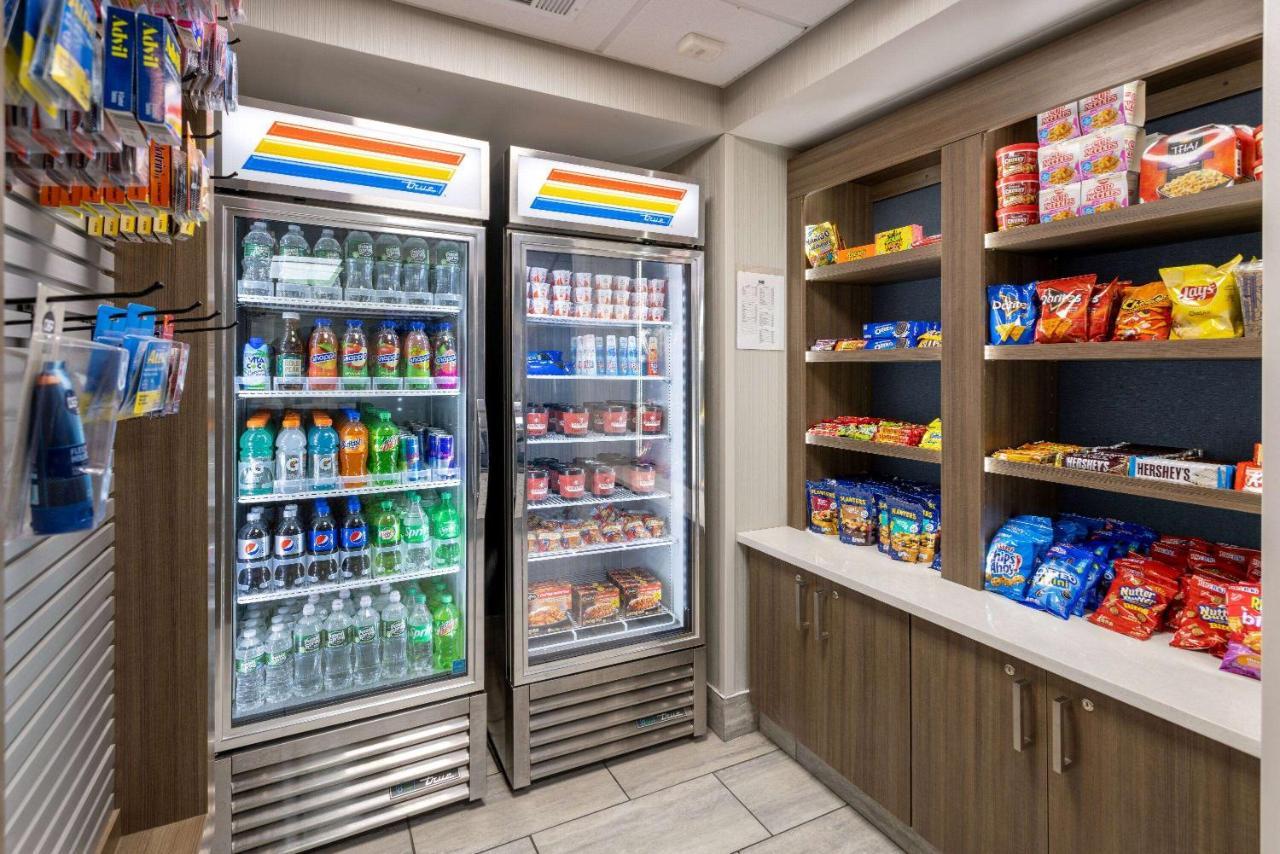 Baymont By Wyndham White Plains - Hotel