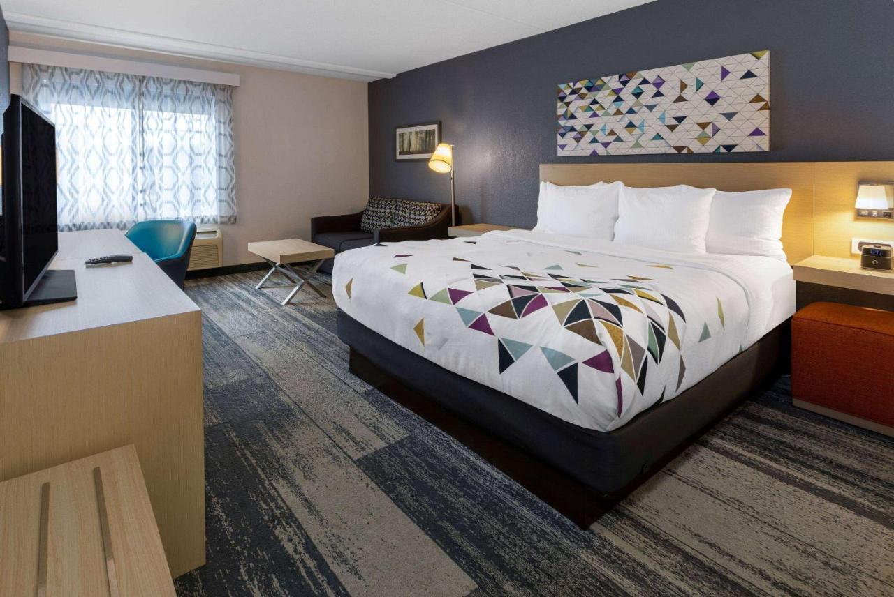 Baymont By Wyndham White Plains - Elmsford